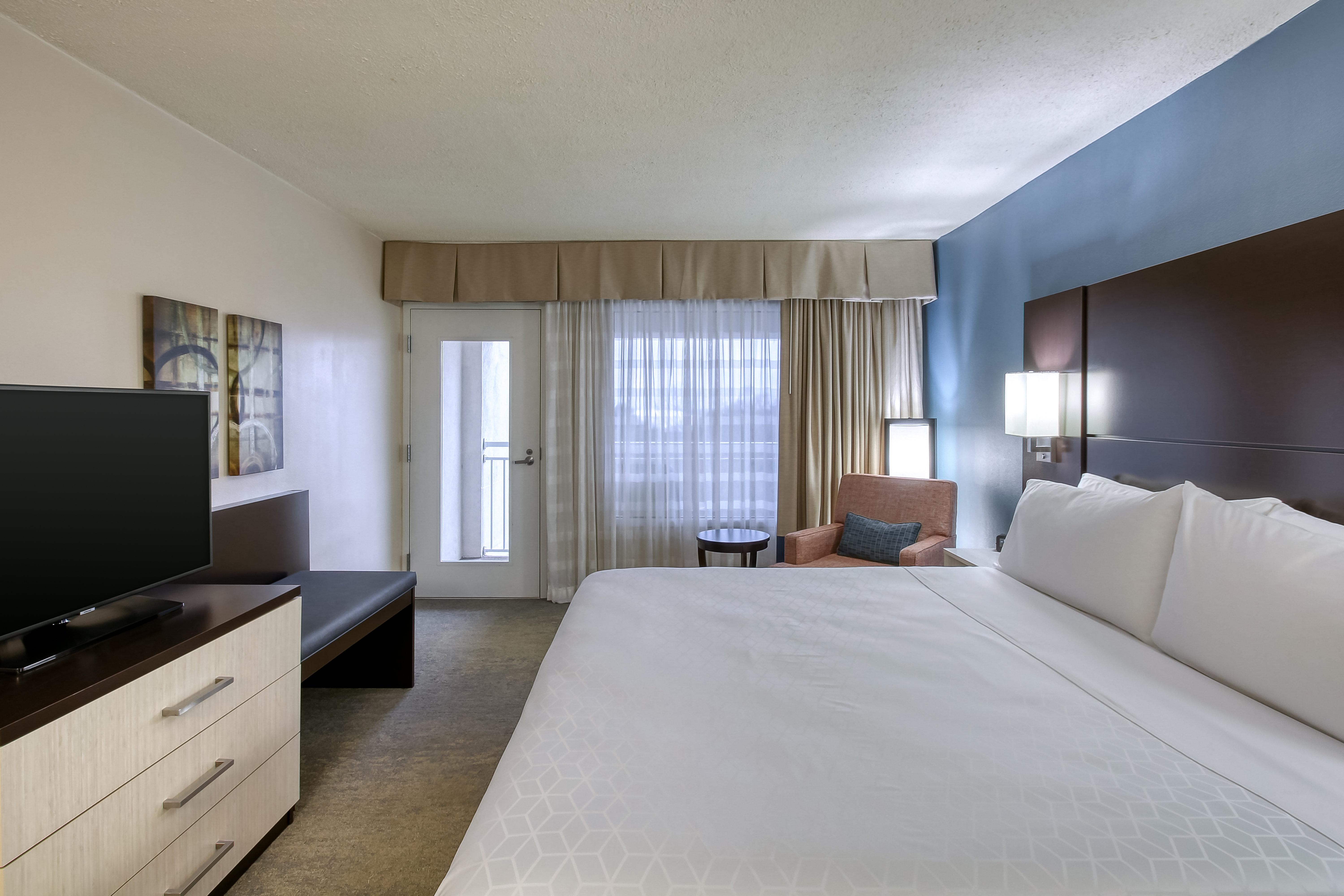 Holiday Inn & Suites Atlanta Airport North By Ihg College Park Bagian luar foto