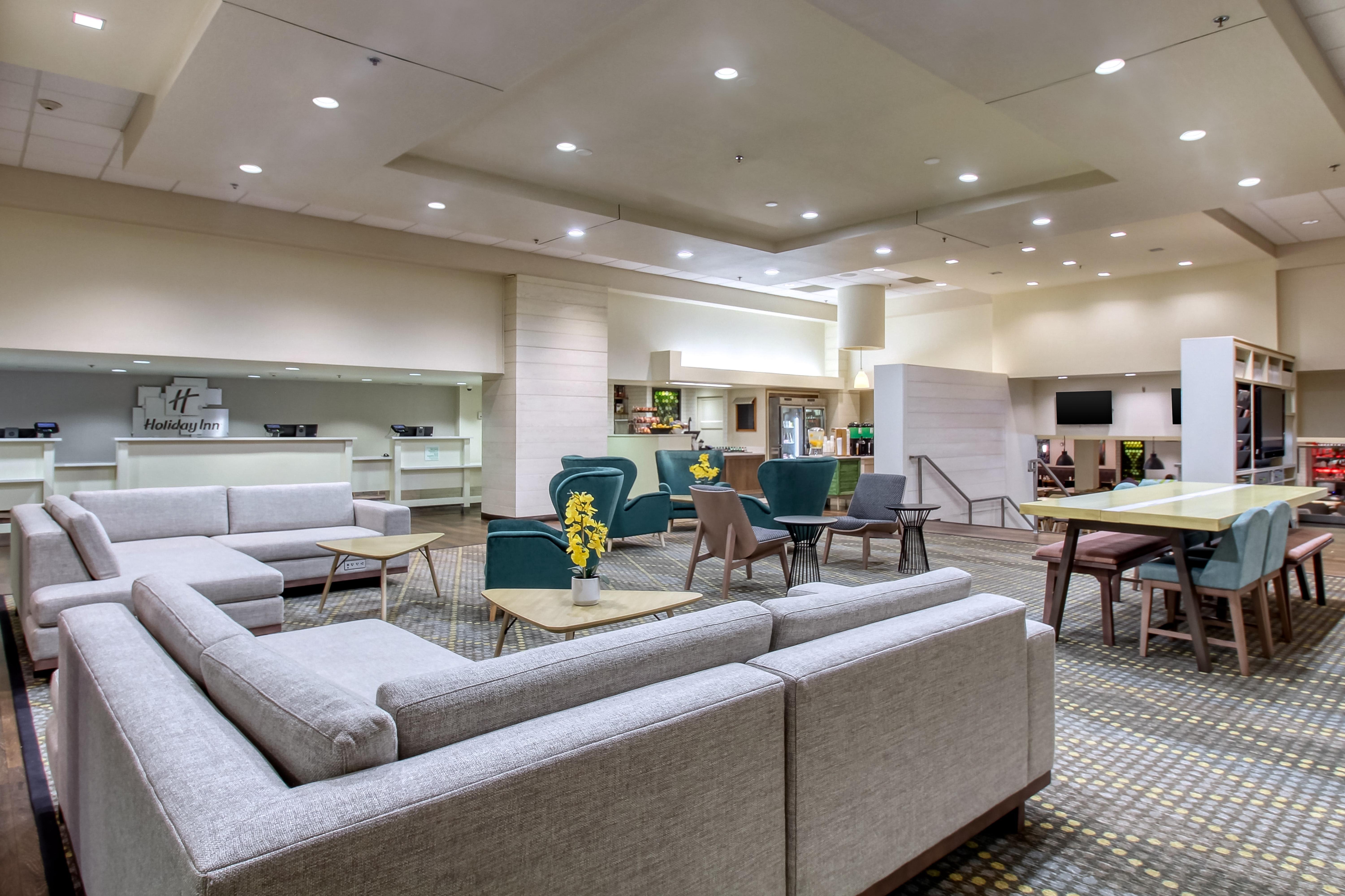 Holiday Inn & Suites Atlanta Airport North By Ihg College Park Bagian luar foto