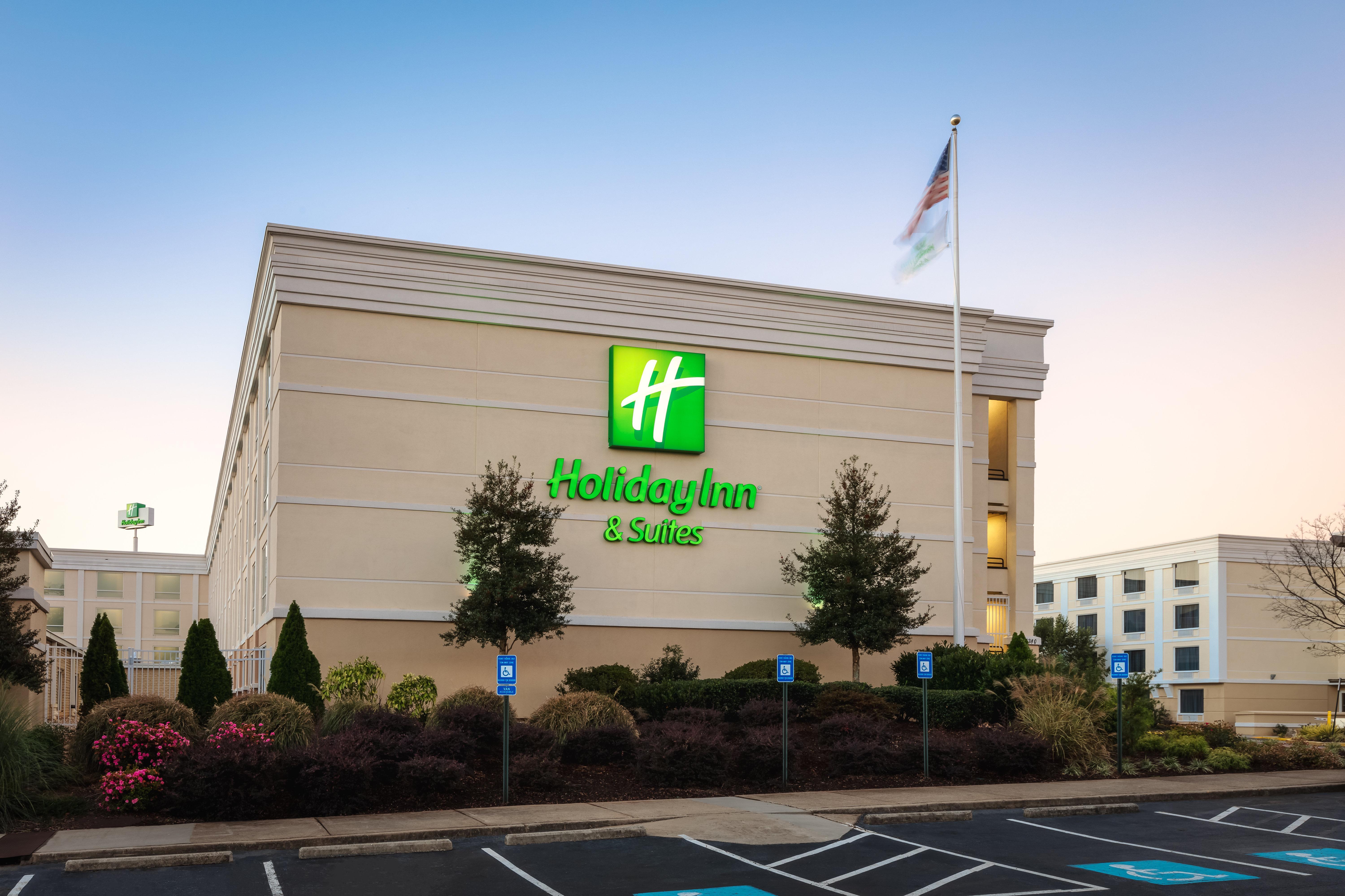 Holiday Inn & Suites Atlanta Airport North By Ihg College Park Bagian luar foto