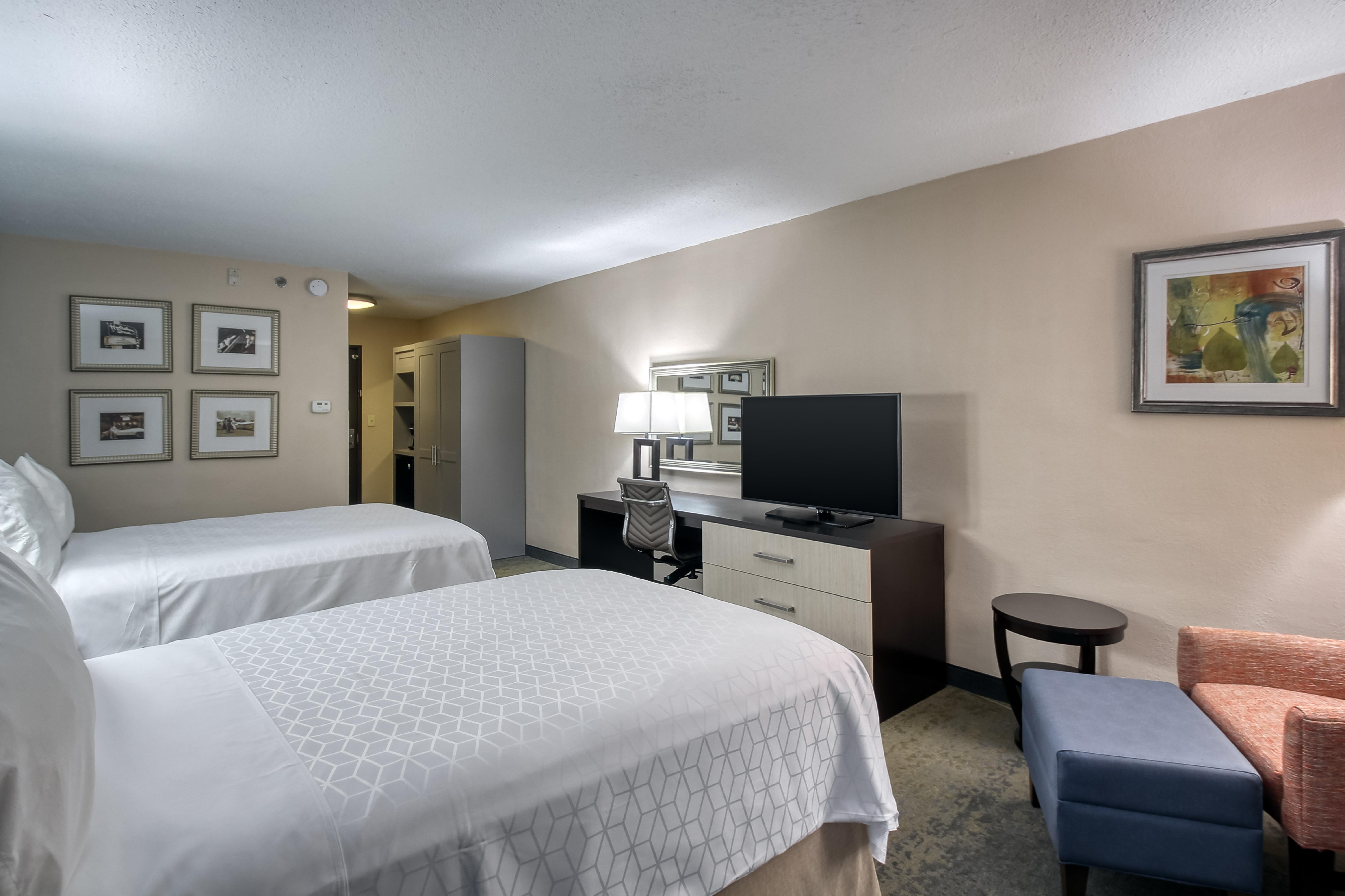 Holiday Inn & Suites Atlanta Airport North By Ihg College Park Bagian luar foto