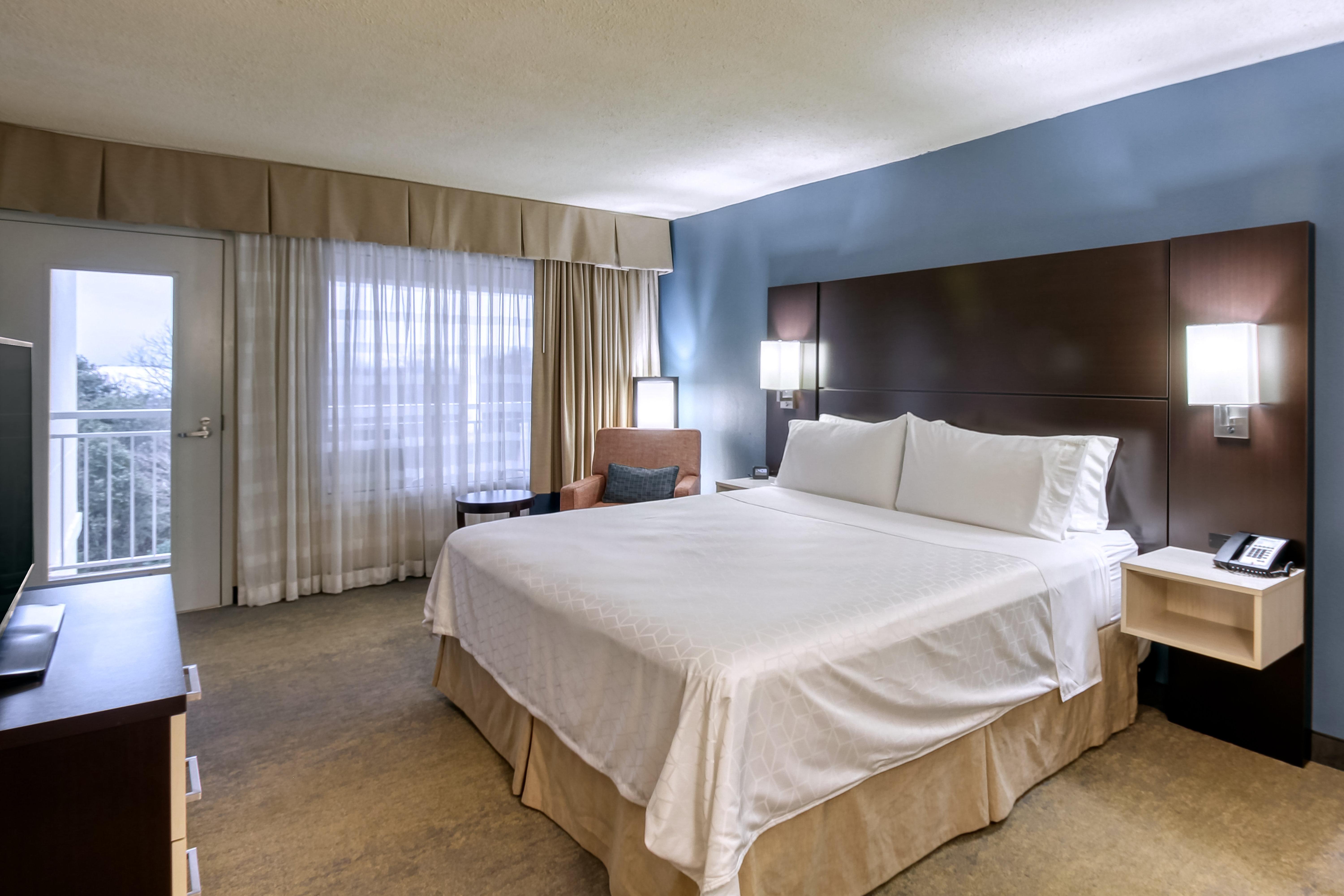 Holiday Inn & Suites Atlanta Airport North By Ihg College Park Bagian luar foto